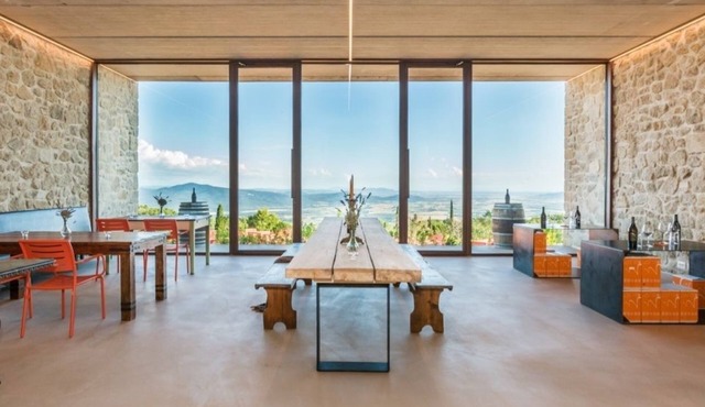 Valdonica Winery & Vineyard Residence