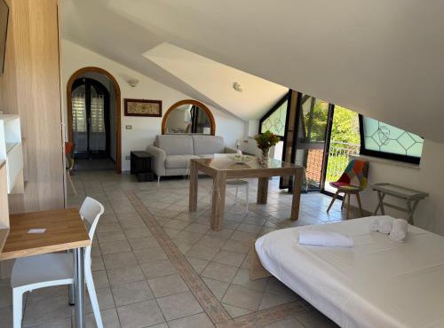 VICINO AL MARE Parmenide Apartment