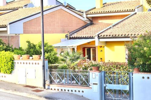 Villa Gialla