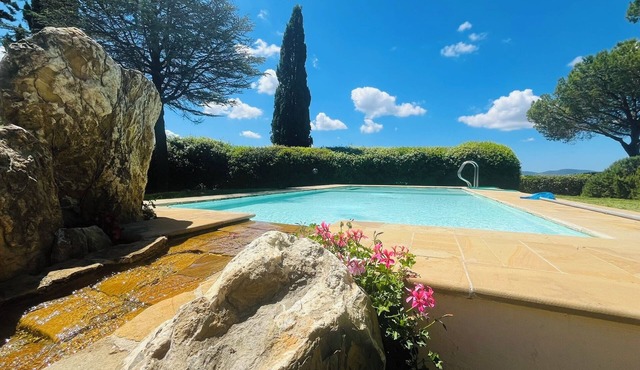Villa in Maremma 20 km from the sea. AC Swimming pool, jacuzzi, steam bath, gym