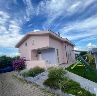 Villa SAlice Relax tra Mare e Collina