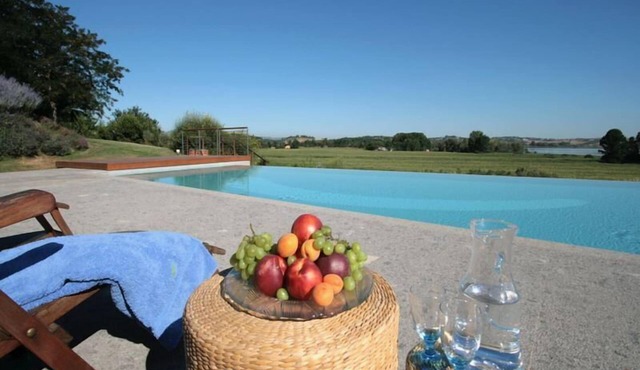 Villa with private pool near Chiusi