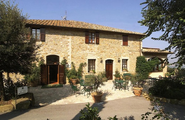 Agri-tourism Poggio degli Olivi, Passaggio di Bettona