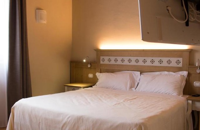 Hotel Sesmones 