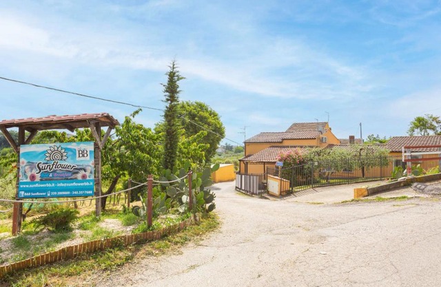 Locazione Turistica Sunflower - ANO105