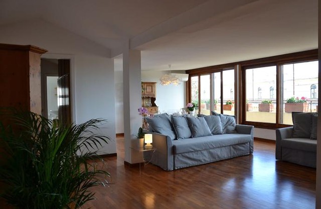 Penthouse Cardello Colosseum