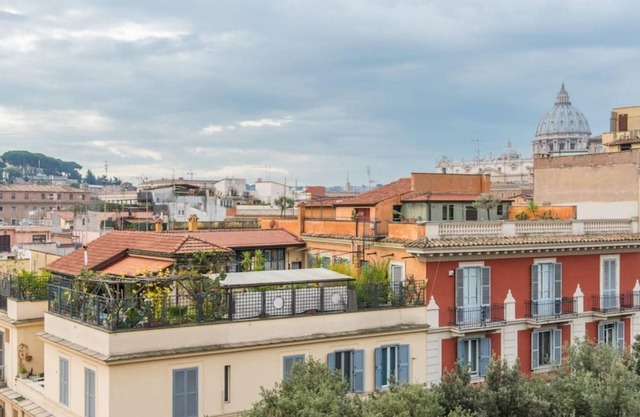 Vatican Luxury View Apartment