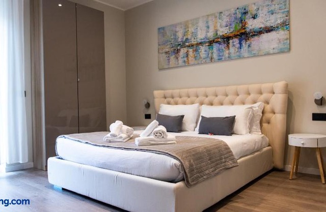 XXIV Domus Luxury Suites