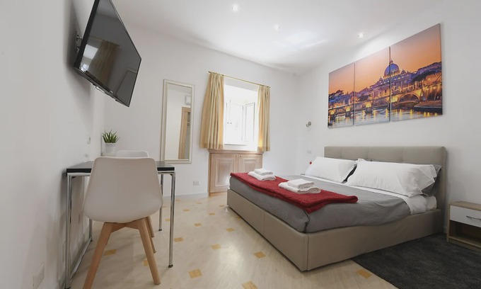 Rione V Ponte House | 1 bedroom(s) House near Roma
