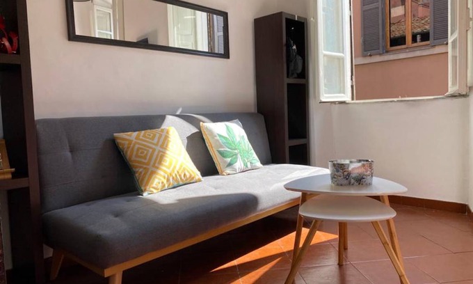 Rione V Ponte Apartment | 30 m² Apartment ∙ 1 guest