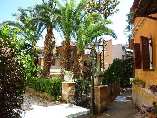 Trastevere House | 35 m² House ∙ 1 bedroom ∙ 2 guests