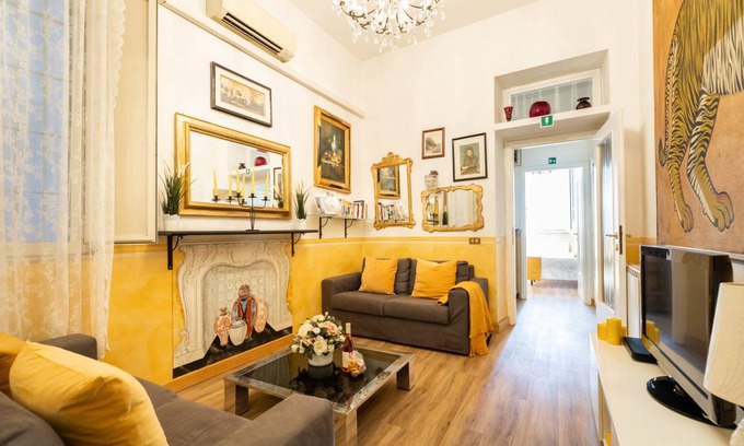 Rione V Ponte Apartment | 80 m² Apartment ∙ 2 bedrooms ∙ 4 guests