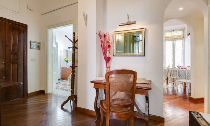 Rome City Centre Apartment | 95 m² Apartment ∙ 3 bedrooms ∙ 5 guests