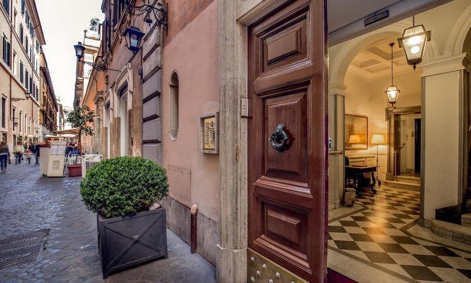 Rione IV Campo Marzio Hotel | Borgognona Rooms