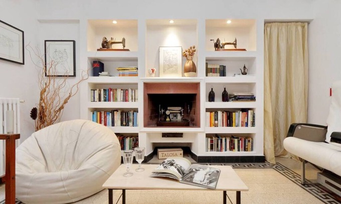 Monti Apartment | Bright and characteristic apartment for 6 near the Colosseum