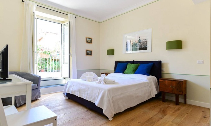 Monti Apartment | Bright and Comfy 3 bedroom apt in Monti