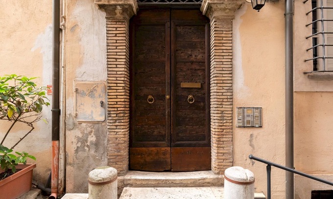 Rione V Ponte Villa | Casa Makam 4, Emma Villas