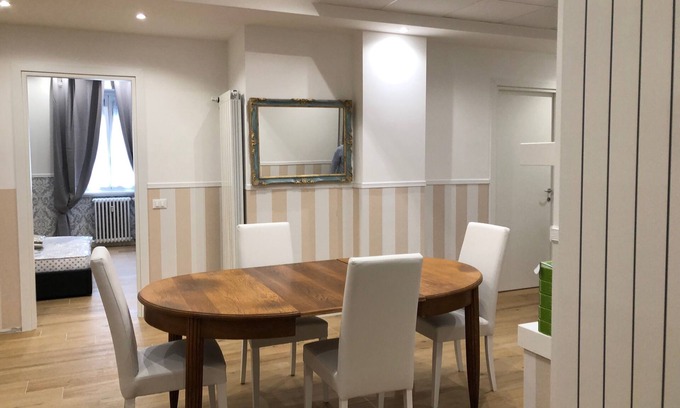 Monti Apartment | Domus St. John vacation home in the historic center of Rome. Promo 2023