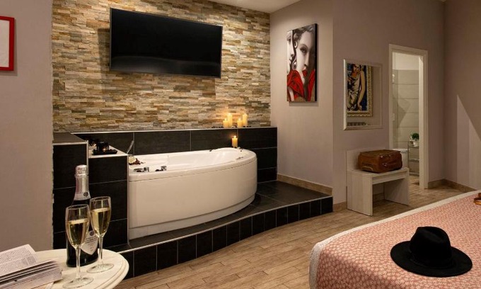 Repubblica House | Five Rooms Rome Guesthouse