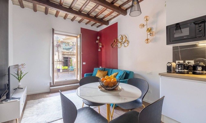 Rione VI Parione Apartment | Flower Terrace – Campo de’ Fiorin- Panoramic terrace in the heart of Rome -