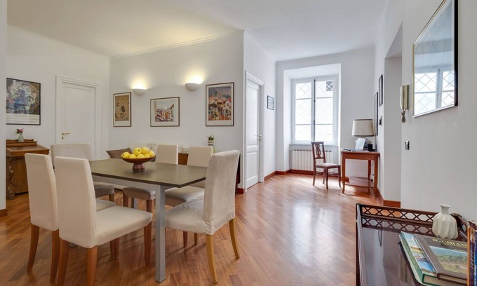 Vatican Apartment | Lovely 4 Br Apt Near Vatican By Halldis