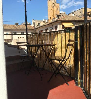 Rione VIII Sant'Eustachio Apartment | M9 Pantheon Attic 10