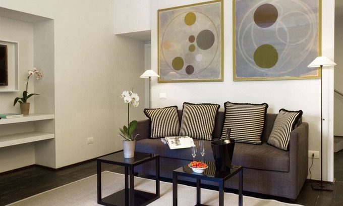 Rione IV Campo Marzio Apartment | Margutta Luxury Apartment