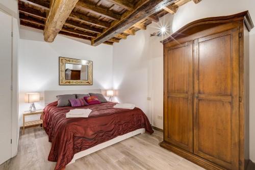 Rione VI Parione Apartment | Pellegrino Campo de' Fiori Suite