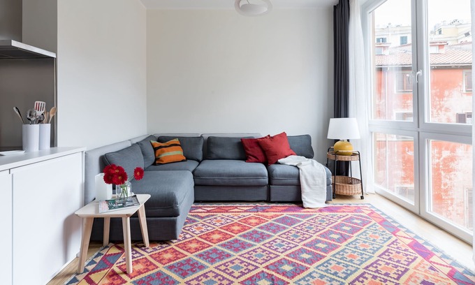 Rome City Centre Apartment | Quiet apartment with balcony at the Trevi Fountain