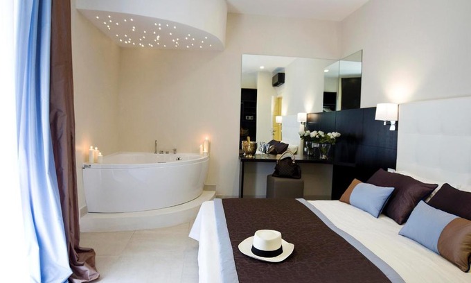 Rome City Centre Bed & Breakfast | Roman Holidays Boutique Hotel