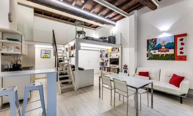 Rione XI Sant'Angelo Apartment | Rome Historic Center LOFT