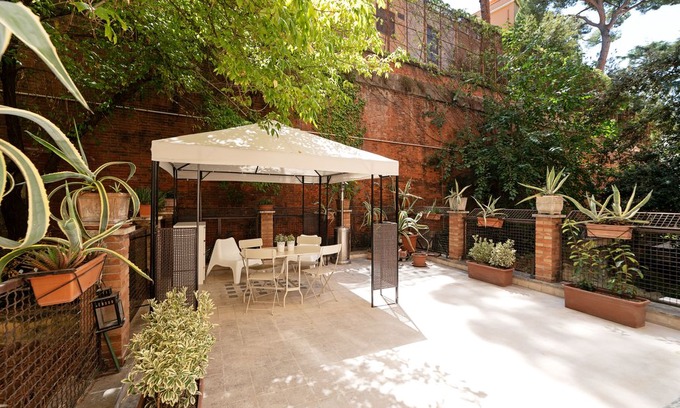 Repubblica Apartment | Spacious and Elegant 2 Bed Apt near Colosseum