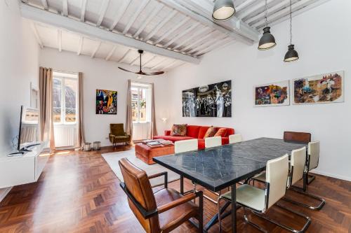 Rione IV Campo Marzio Apartment | SpanishSteps Luxury Apartment