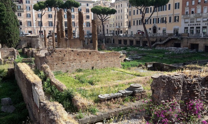 Rione IX Pigna Apartment | Studio Suite Argentina, between Piazza Venezia, Pantheon and Piazza Navona