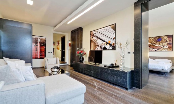 Rione IV Campo Marzio Apartment | Vittoria Luxury Apartment | Romeloft