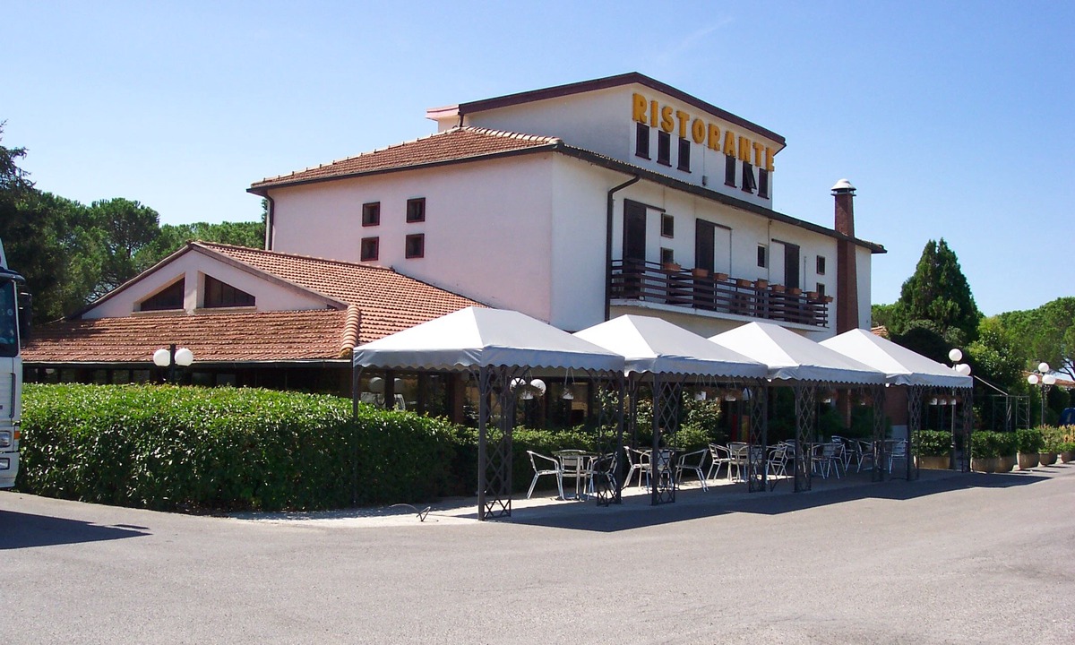 Scarlino Scalo Hotel | tenuta degli oleandri