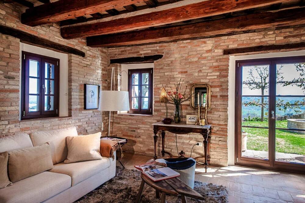 San Marcello Villa | Villa Edelweiss - Villa Edelweiss