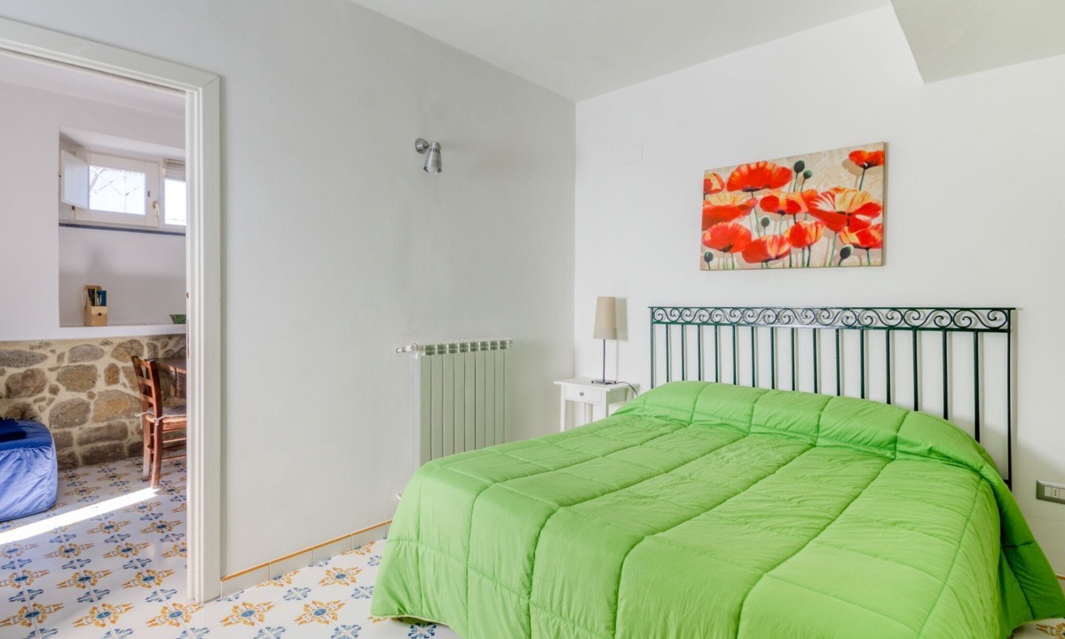 Ceraso Apartment | Il Vicolo - Zweizimmerwohnung im Zentrum von Ceraso mit Küche und Terrasse, bis by Interhome
