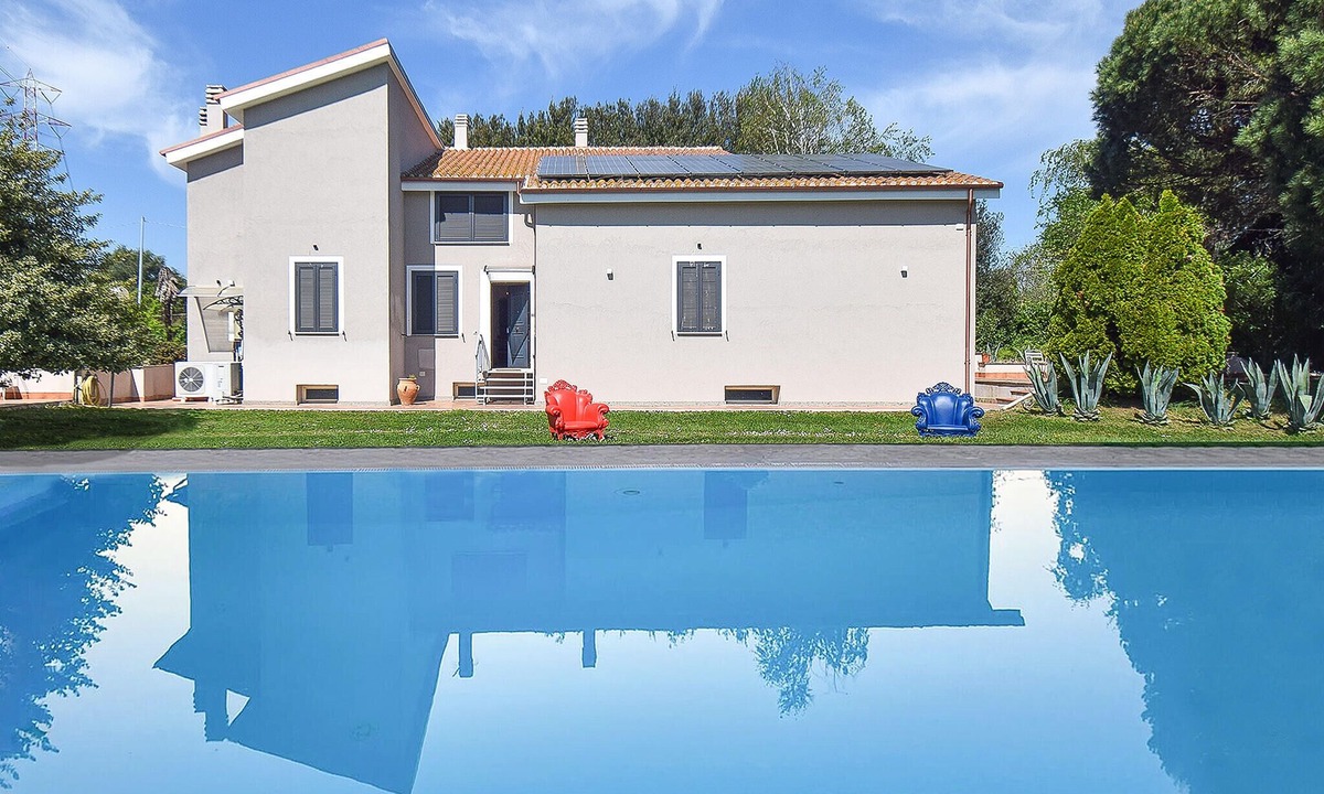 Monterosi House | Cozy home in Monterosi with swimming pool