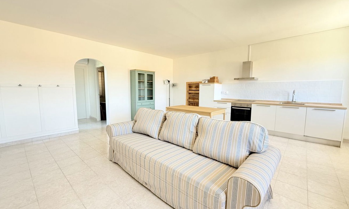 Potenza Picena Apartment | PP13 - Potenza Picena, bright three-room apartment with pool and air conditioning.