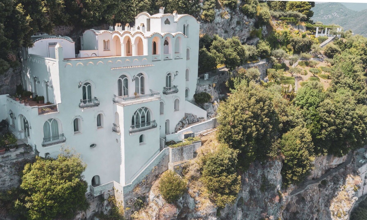 Ravello Villa | Villa in Ravello with 6 bedrooms sleeps 15