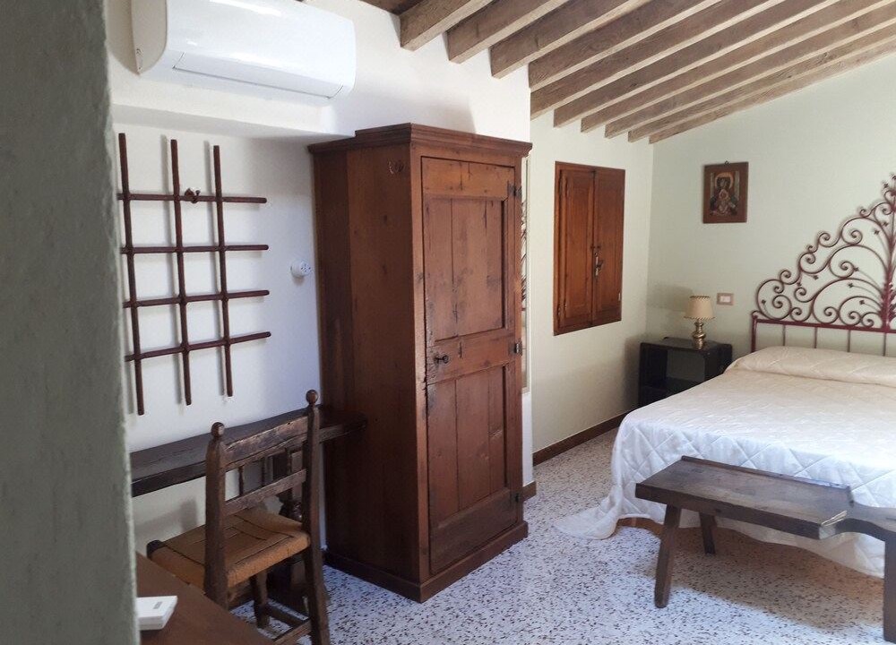 Photo of Bedroom in Sansepolcro