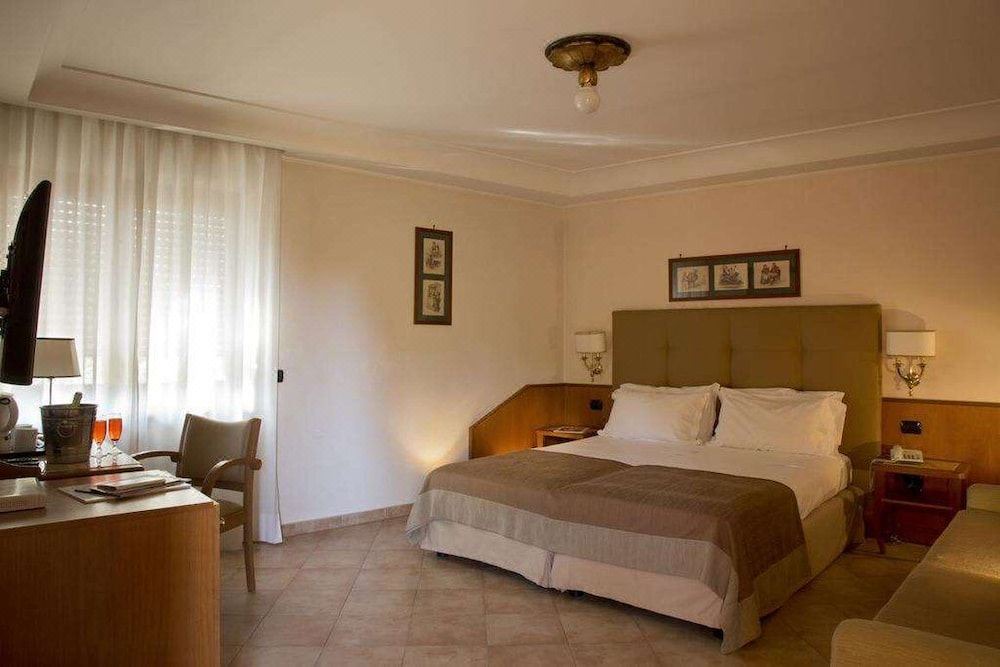 Photo of Bedroom in Fuorigrotta