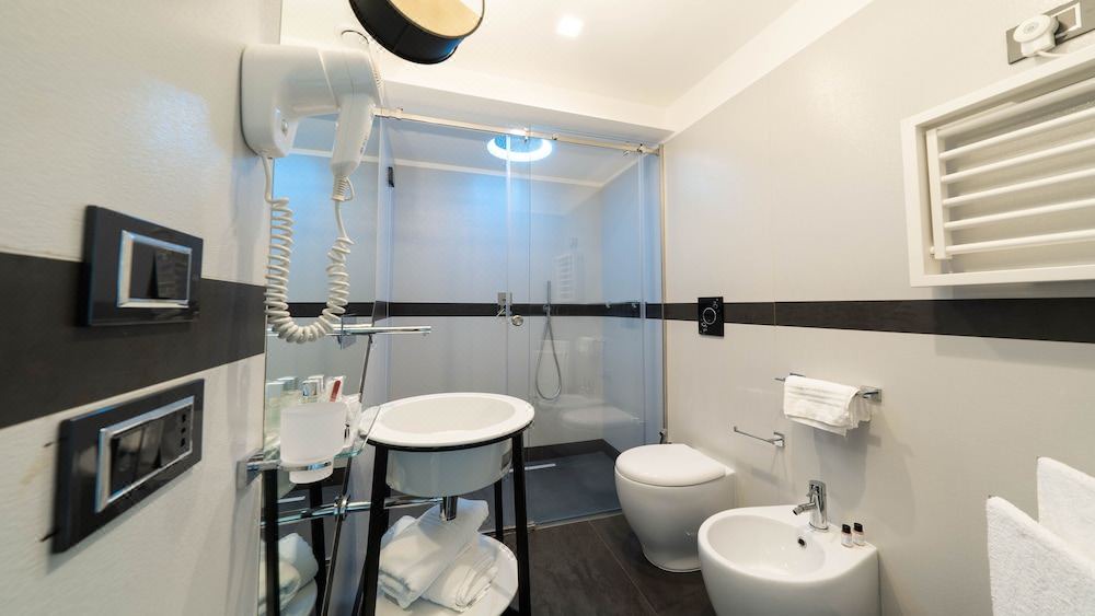 Photo of Bathroom in Baia