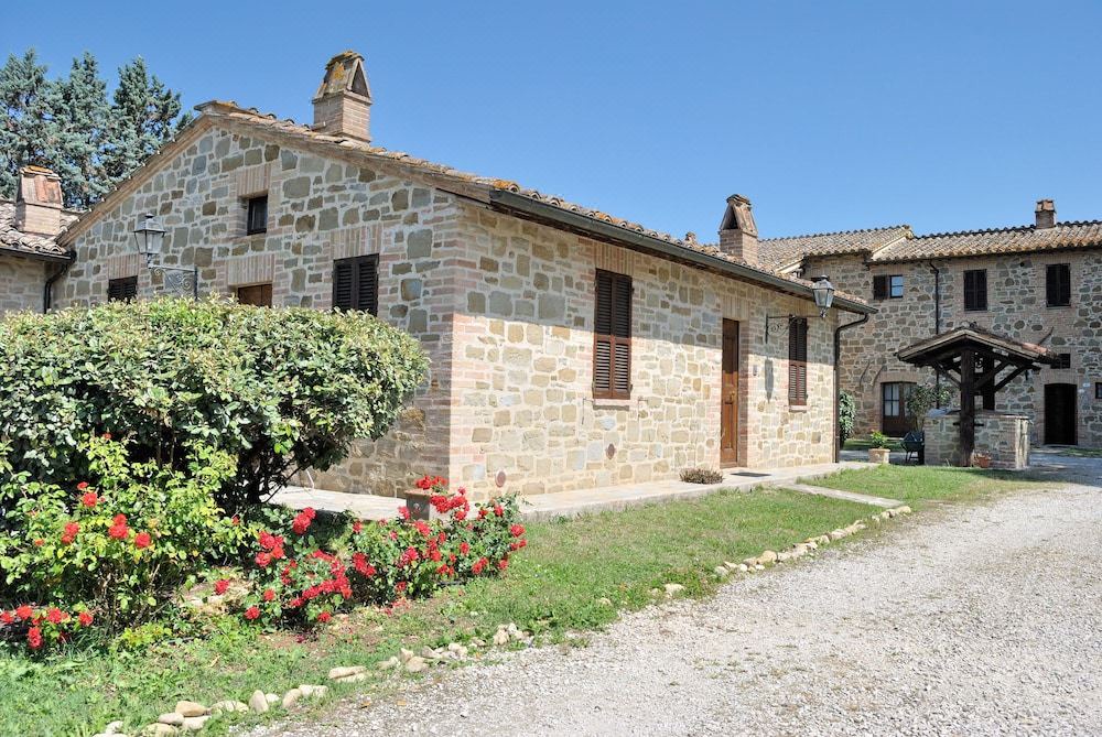 Photo of Buildings in Ospedalicchio