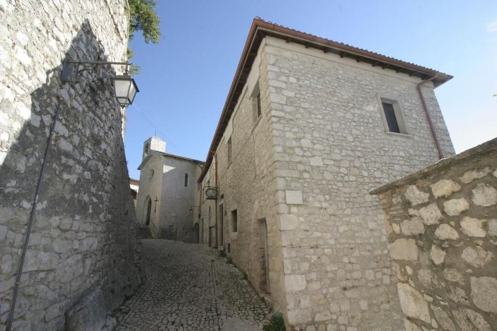Photo of Buildings in Fumone