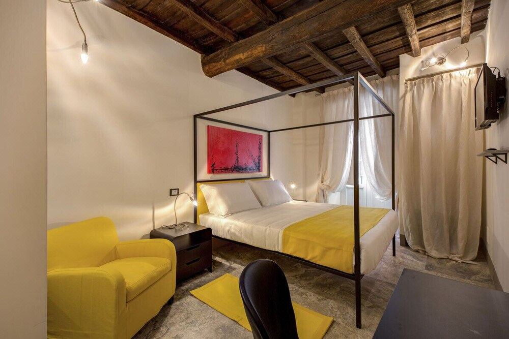 Photo of Livingroom in Monti