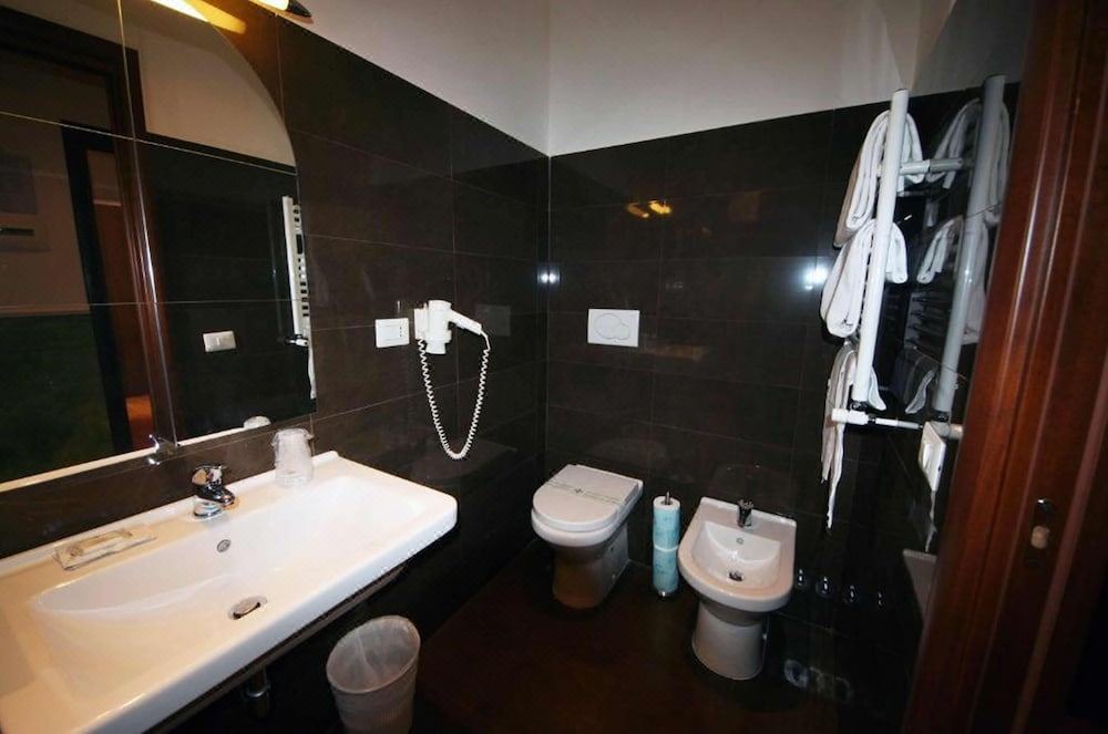 Photo of Bathroom in Rione II Trevi