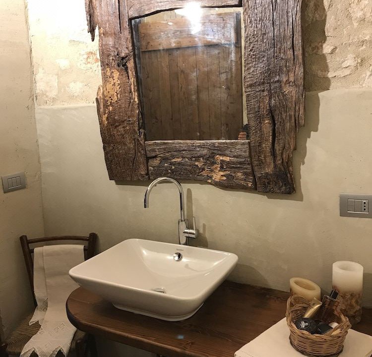 Photo of Bathroom in San Benedetto in Perillis