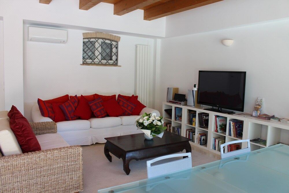 Photo of Livingroom in Osimo